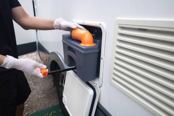 Porta potty delivery and setup in Stratford, NJ